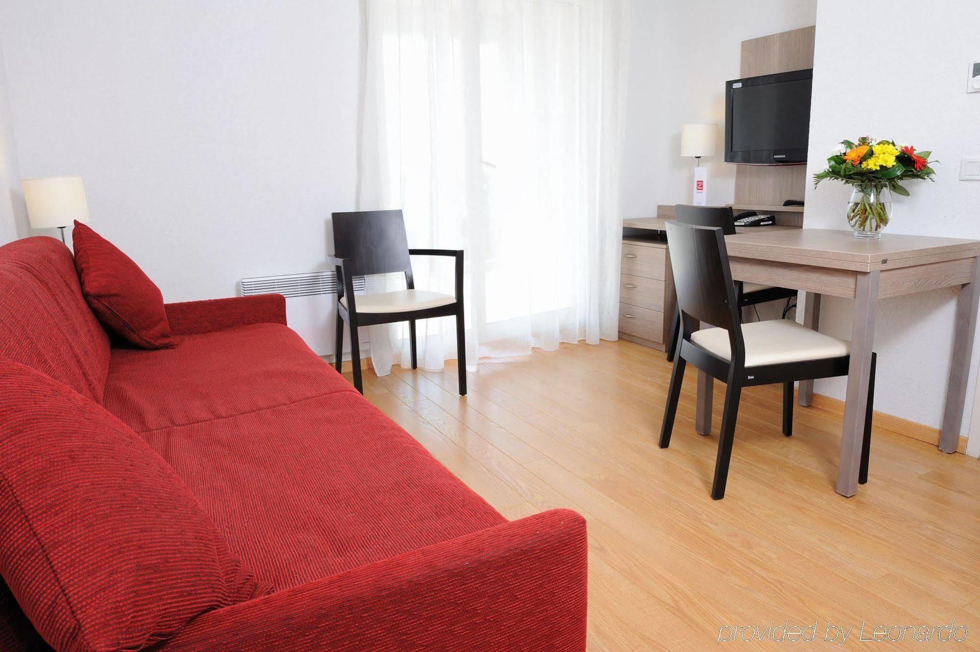 Sejours & Affaires Geneve Gex Les Rives Du Leman Aparthotel Bilik gambar