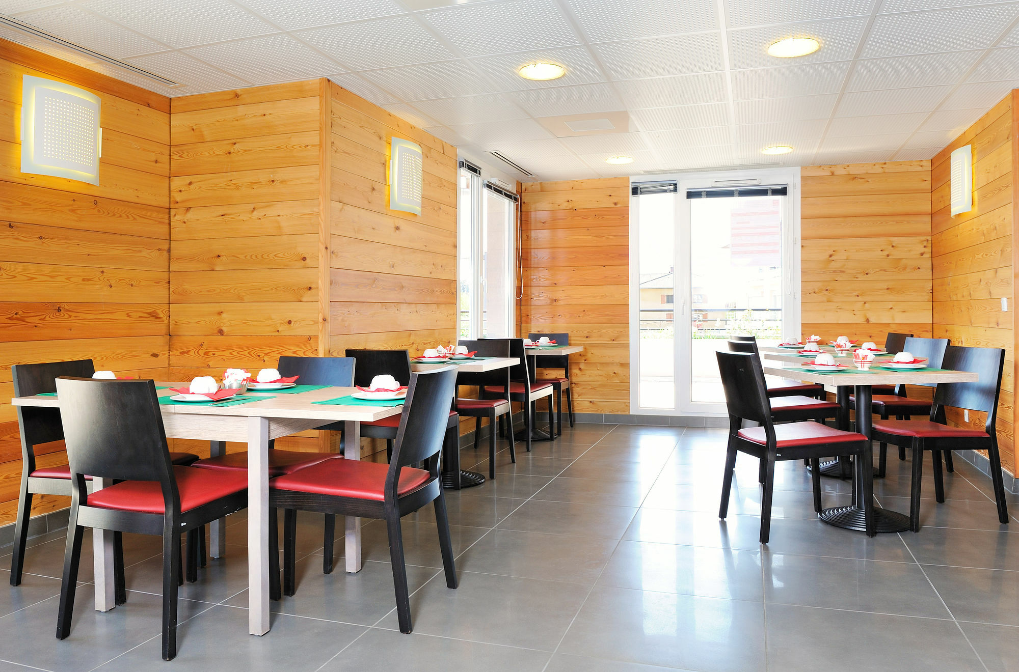 Sejours & Affaires Geneve Gex Les Rives Du Leman Aparthotel Luaran gambar
